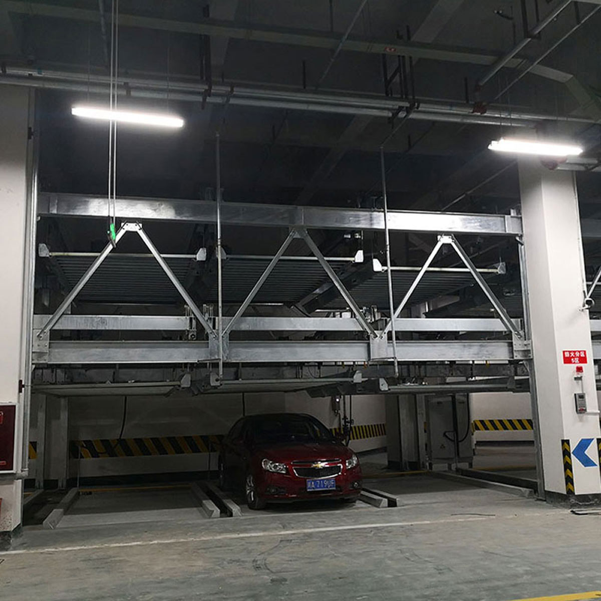 4柱机械式立体停车设备出租升降横移式停车设备租赁经营